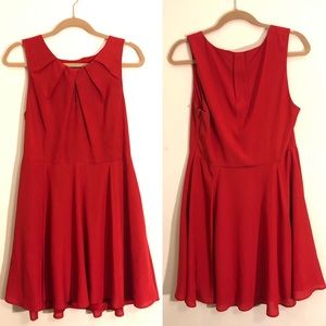 Red Pleated Keyhole Express Dress